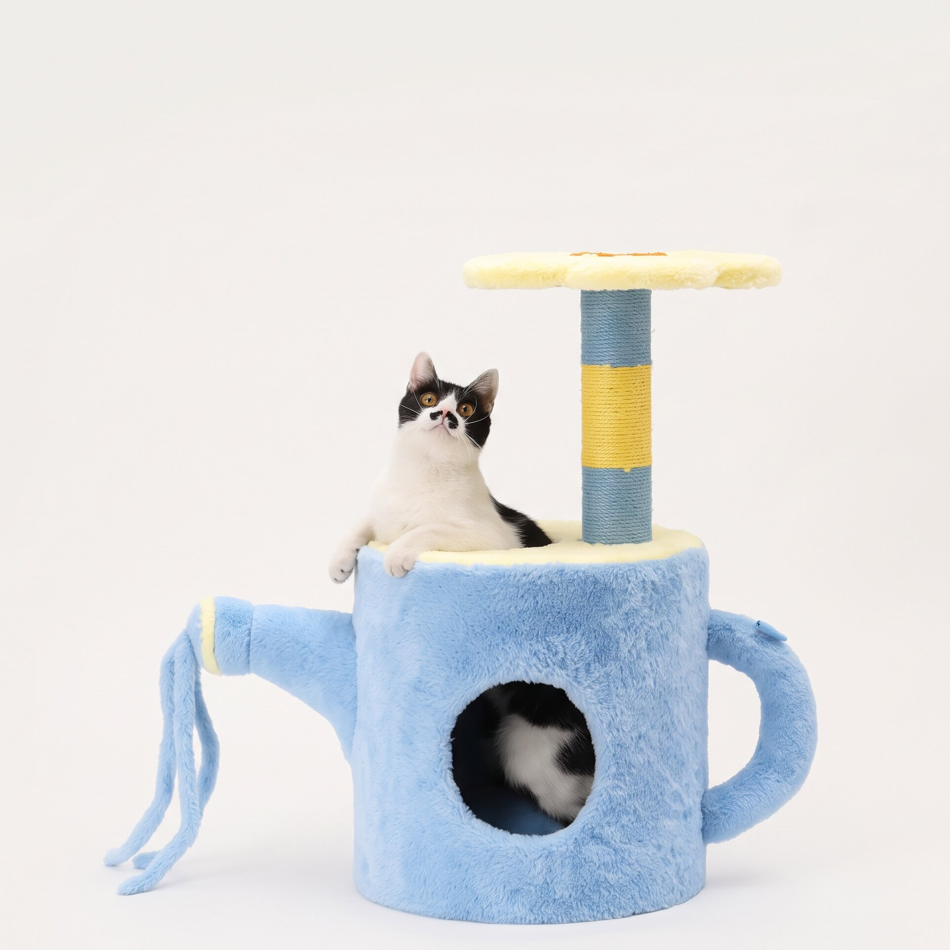 Cat tree